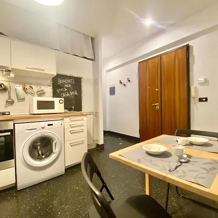 Casaviva - Comfy Bilo In Porto Antico Apartamento